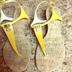 Size 8M Michael Kors Sandals
